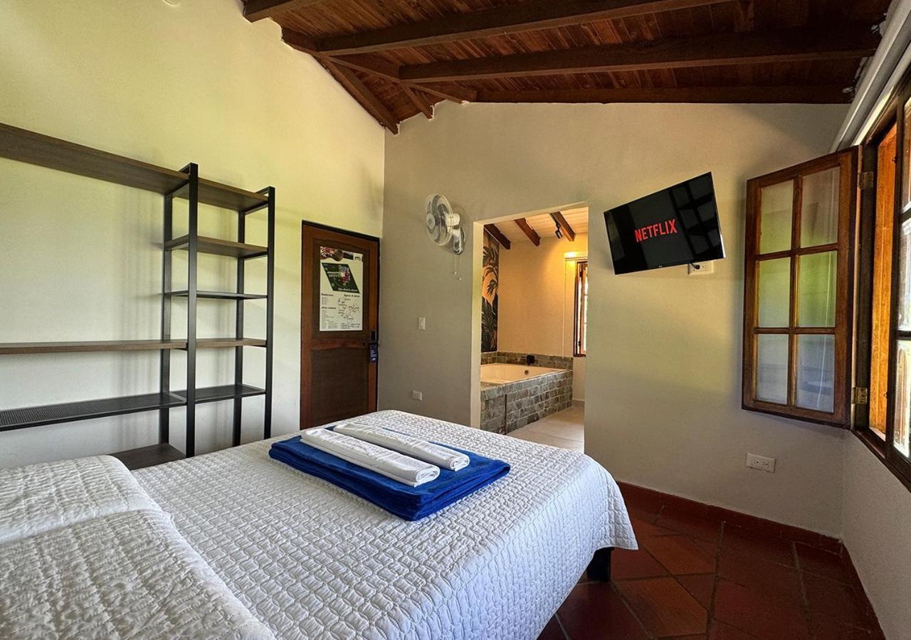 Calarcá Chalet La Alemania מראה חיצוני תמונה