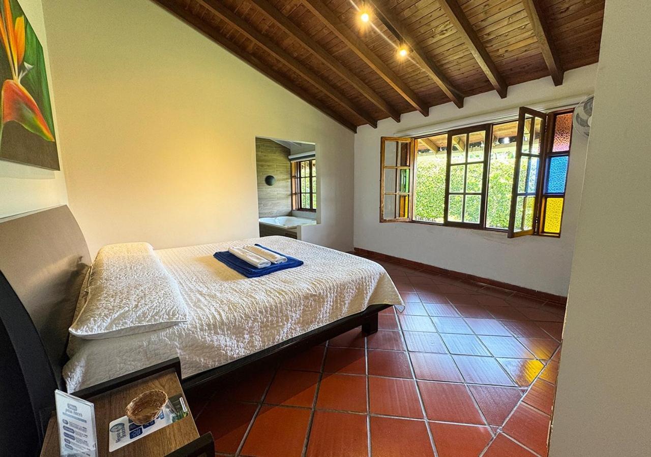 Calarcá Chalet La Alemania מראה חיצוני תמונה